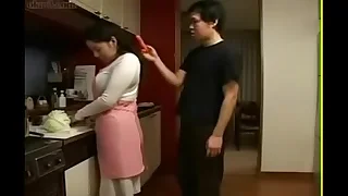 Hot Japanese Asian step Materfamilias fucks the brush with respect to Scullery